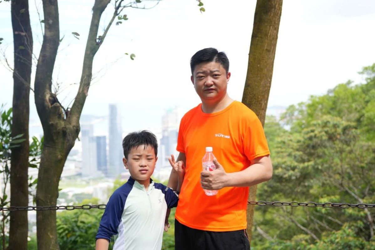 十八鹏程志 成年亦乘风 | 南方网通十八周年庆典暨第十九届登山比赛圆满落幕！(图9)