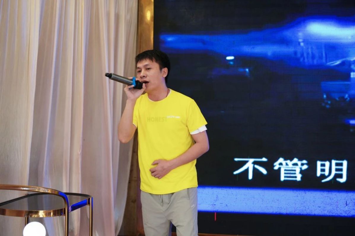 十八鹏程志 成年亦乘风 | 南方网通十八周年庆典暨第十九届登山比赛圆满落幕！(图24)