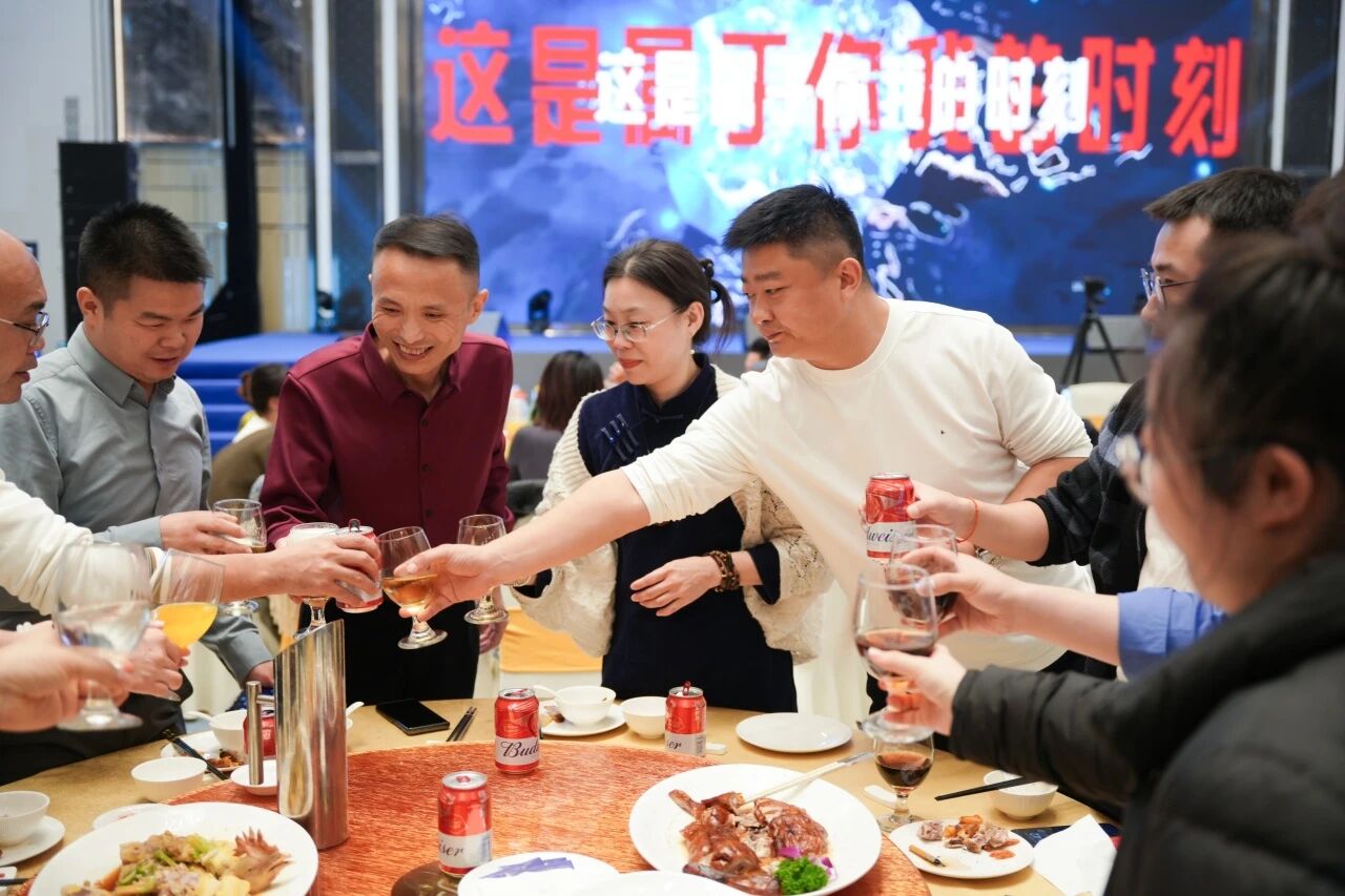 AI搜索扬帆，讯灵双擎启航 | 南方网通第二十八届渠道商交流大会暨企业营销获客•客户响应•办公提效 AI智能体应用峰会圆满落幕！(图69)