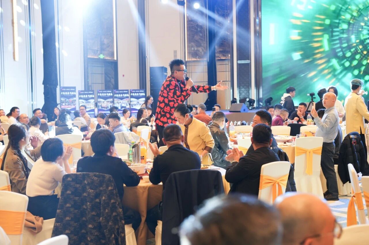 AI搜索扬帆，讯灵双擎启航 | 南方网通第二十八届渠道商交流大会暨企业营销获客•客户响应•办公提效 AI智能体应用峰会圆满落幕！(图75)