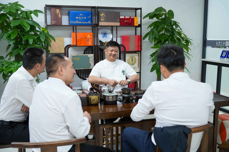 政企携手，智启新程 | 惠州市领导莅临南方网通，共探讯灵AI赋能惠州“百企出海”新路径(图6)